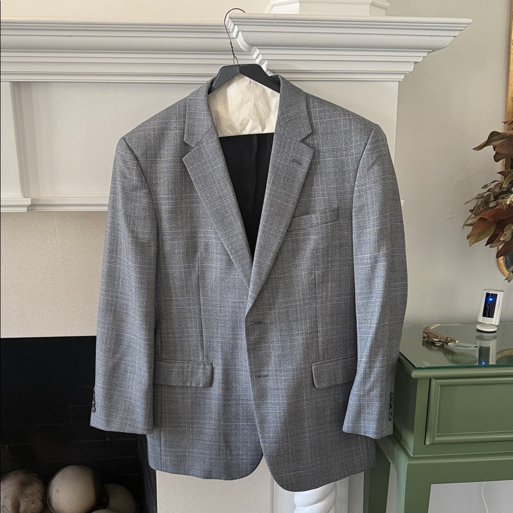 Jos. A. Bank Gray Plaid Men's Blazer
